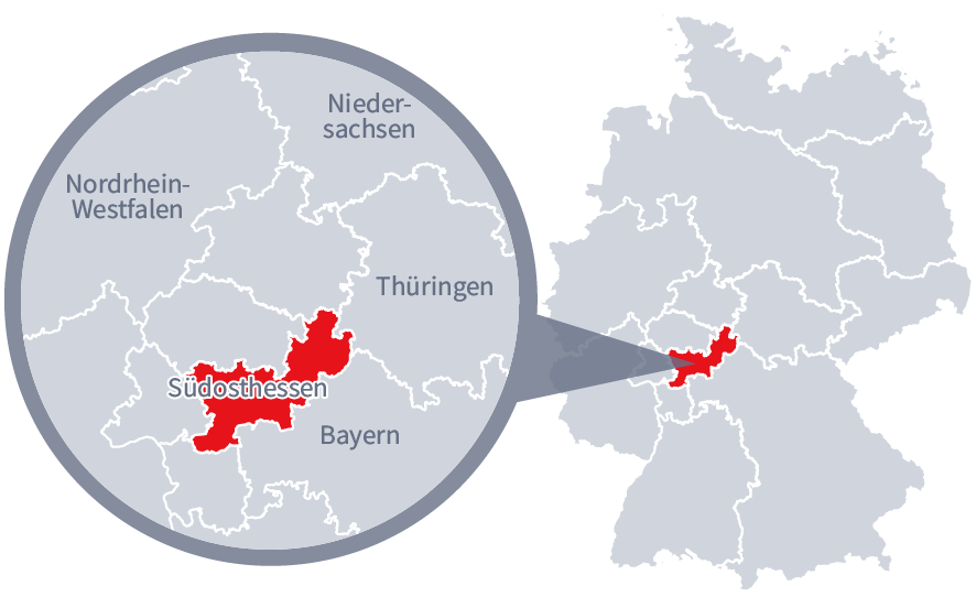Diese Grafik zeigt eine Karte von Deutschland mit einer detaillierten Ansicht der Region Südosthesse. Südosthesse ist in Rot hervorgehoben und liegt im westlichen Teil Deutschlands. Ein Lupensymbol vergrößert diesen Bereich, um die Lage genauer darzustellen. 